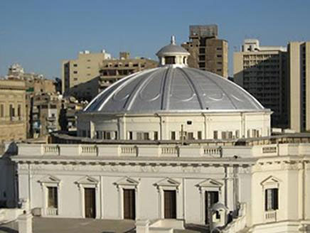 إخلاء مجلس الشعب المصري بعد بلاغ بوجود قنبلة