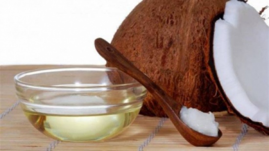 أسباب صحية مذهلة... ستدفعكم الى تناول زيت جوز الهند يومياً! أسباب صحية مذهلة... ستدفعكم الى تناول زيت جوز الهند يومياً!