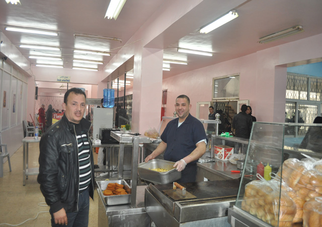 إعادة صيانة مبنى كفتيريا جامعة إربد