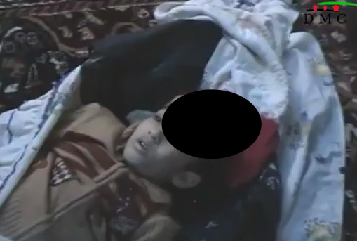 بعض مجازر يوم الاحد في سوريا ( 5 اشرطة فيديو ونحذر من بشاعة المشاهد ) بعض مجازر يوم الاحد في سوريا ( 5 اشرطة فيديو ونحذر من بشاعة المشاهد )