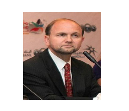 الامير فراس يهنئ العداء الاقرع بفوزه بسباق التراماراثون الهند  