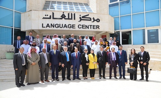 ختام مؤتمر"المجتمع العربي: أزمة الراهن وسؤال المستقبل" في (الأردنية)