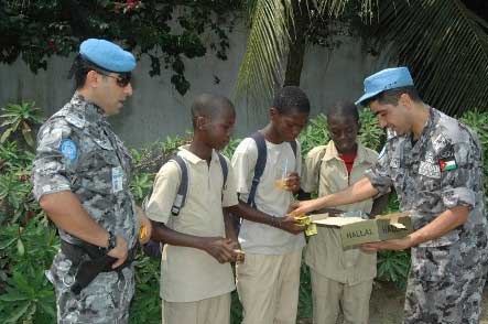 وصول مرتبات قوة مستشفى الخط الثالث الاردني إلى ليبيريا  