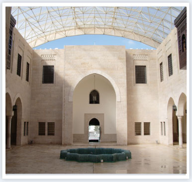 مركز جامعة كولومبيا ينظم ورشة عمل للفريق الوطني لمكافحة الفقر  