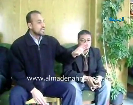 حصار مدير تربية الطفيلة في مكتبه وإجباره على سماع خيارات المعلمين وتهديداتهم ( فيديو ) حصار مدير تربية الطفيلة في مكتبه وإجباره على سماع خيارات المعلمين وتهديداتهم ( فيديو )