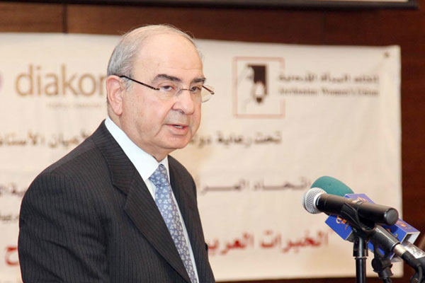 المصري: ما نشر عني حول "الاراضي" خروج عن السياق الحقيقي المصري: ما نشر عني حول "الاراضي" خروج عن السياق الحقيقي