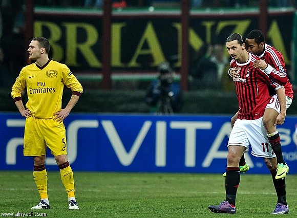 ميلان يسحق ارسنال بـ4 أهداف ويقترب من دور الـ8 