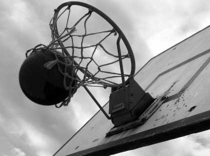 فريق الرياضي ارامكس يلاقي مهرام الايراني بالسلة  