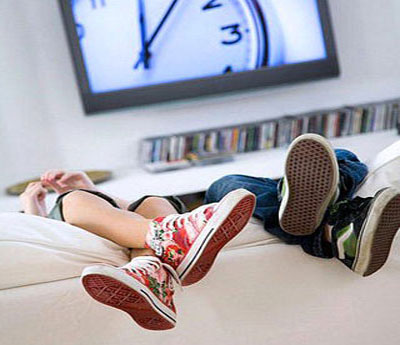 التلفزيون خطر على طفلك! 