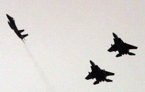 الطيران الاسرائيلي يخترق الاجواء اللبنانية  