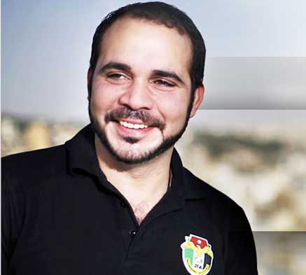 الامير علي يطمئن على الحالة الصحية للاعب منتخب الشباب مصطفى انور  