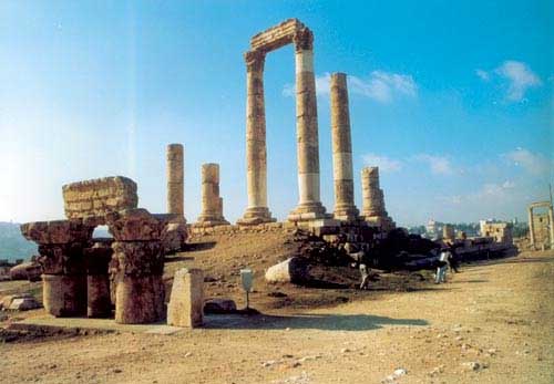 نائب رئيس اللجنة الدائمة للمجلس الوطني لنواب الشعب الصيني يزور جبل القلعة 