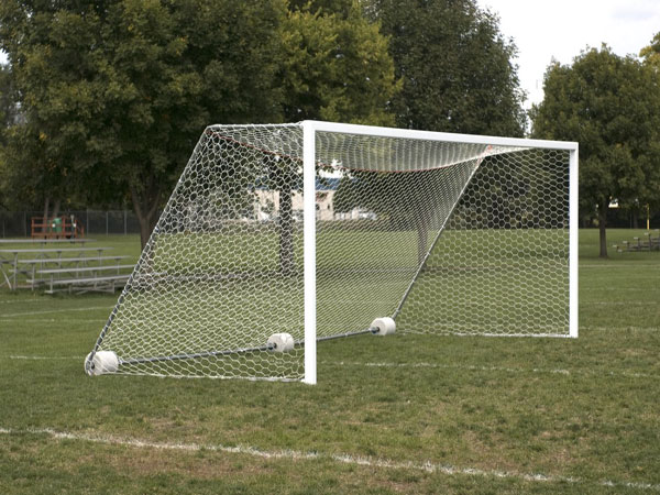 المنتخب الوطني لكرة القدم يلاقي ايران وديا الخميس 