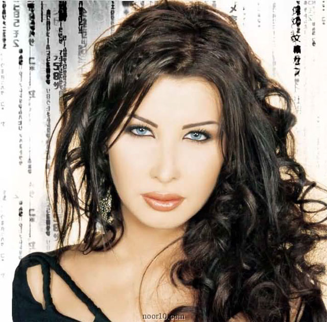 هكذا ردّت نانسي عجرم على إهانة الوزير التونسي هكذا ردّت نانسي عجرم على إهانة الوزير التونسي
