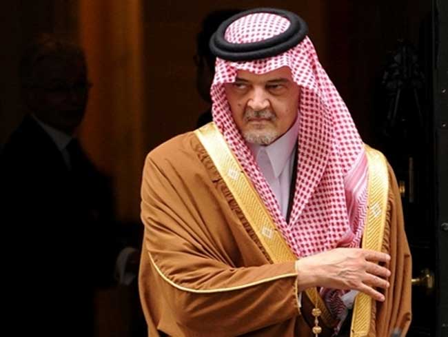  الفيصل يطالب بنقل السلطة في سوريا طوعاً أو كرهاً قُبيل انسحابه من المؤتمر