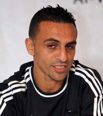 دهوك العراقي يطلب التعاقد مع نجم الوحدات محمود شلباية 