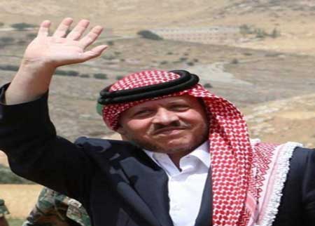 الملك يزور مديرية الامن العام الملك يزور مديرية الامن العام