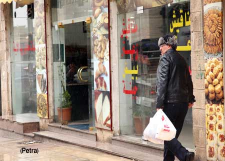الظروف الجوية تخطف حركة التسوق التجارية الظروف الجوية تخطف حركة التسوق التجارية