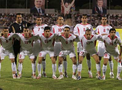 لاعبو اندية المحترفين يرون في خسارة المنتخب امام الصين فائدة عظيمة  