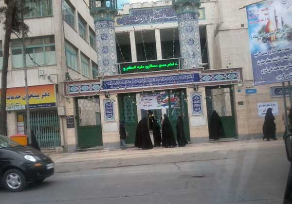 «لا» شاملة وعارمة يقولها اهالى طهران العاصمة لمسرحية انتخابات الملالى ( صور )