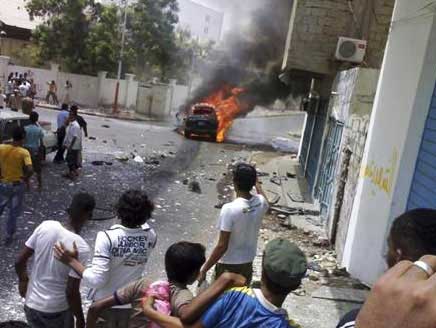 هجوم انتحاري على ثكنة للحرس الجمهوري في اليمن