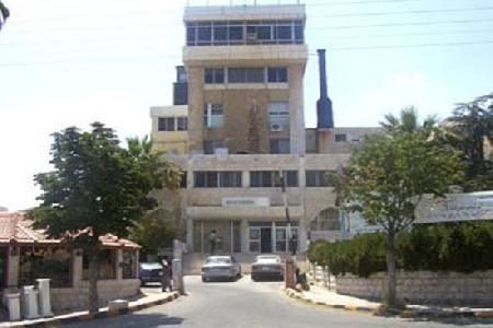 النقابات المهنية تدين الاعتداءات الاسرائيلية على المقدسات الاسلامية والمسيحية النقابات المهنية تدين الاعتداءات الاسرائيلية على المقدسات الاسلامية والمسيحية