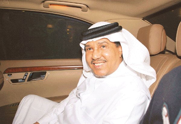محمد عبده يرزق بخالد من زوجته الفرنسية محمد عبده يرزق بخالد من زوجته الفرنسية