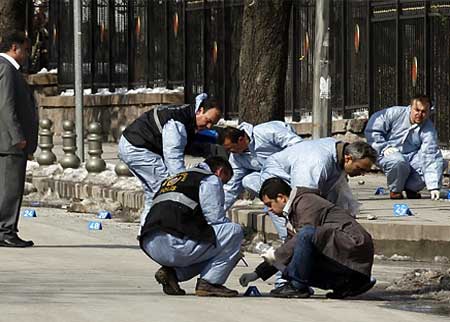 انفجار قنبلة يدوية الصنع قرب مكتب أردوغان