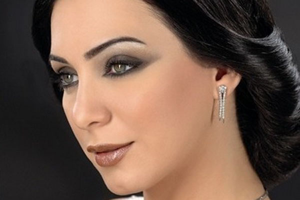 سلاف فواخرجي ترفض وضع جدتها في مأوى للعجزة بـ”مريم”