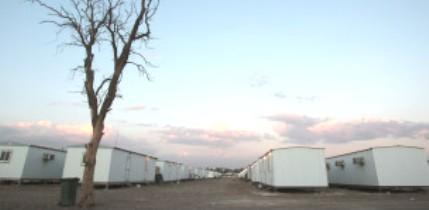 قادة وبرلمانيون وشخصيات حقوقية عراقية يحذرون من تحويل مخيم ليبرتي إلى سجن لسكان أشرف