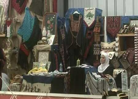 معرض للصناعات الفلسطينية بالمملكة حزيران المقبل معرض للصناعات الفلسطينية بالمملكة حزيران المقبل
