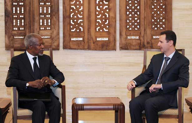 الاسد يرفض مبادرة عنان وقواته تهاجم مدينة ادلب 