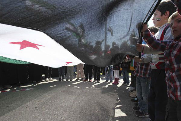 مسؤولون في البنتاغون يحذرون من مخاطر التدخل العسكري في سوريا