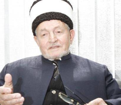 رئيس الوزراء ينعى الوزير الاسبق عبدالباقي جمو رئيس الوزراء ينعى الوزير الاسبق عبدالباقي جمو
