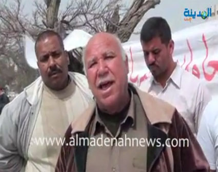 عطاء النقل في جمرك عمان رسا على شخص لا يمتلك اي شاحنة ولا أي سيارة ( شاهدوا الفيديو ) عطاء النقل في جمرك عمان رسا على شخص لا يمتلك اي شاحنة ولا أي سيارة ( شاهدوا الفيديو )