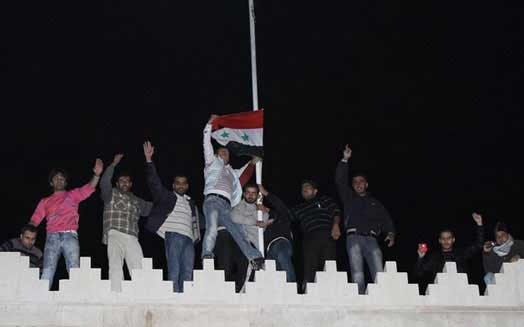 السعودية تغلق سفارتها في سوريا