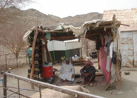 اطلاق مبادرة " تبرع ولو بدينار" دعما لاسر فقيرة بالاغوار الجنوبية 