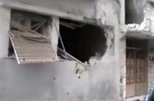 الجيش السوري يقصف بابا عمرو.. ويقتحم بصر الحرير