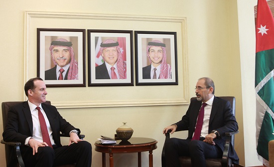 الصفدي يلتقي مبعوث الرئيس الأميركي للتحالف ضد الإرهاب الصفدي يلتقي مبعوث الرئيس الأميركي للتحالف ضد الإرهاب