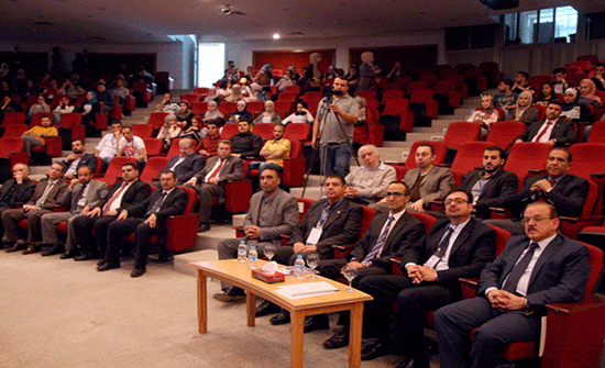 مناقشة لواقع وتحديات ومستقبل كليات تقنيات المعلومات في الجامعات الأردنية مناقشة لواقع وتحديات ومستقبل كليات تقنيات المعلومات في الجامعات الأردنية