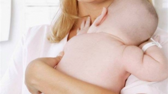 بالصور: طفل تركي ولد بعلامة خلقية مميزة جداً على جبينه- لن تخطر على بالك