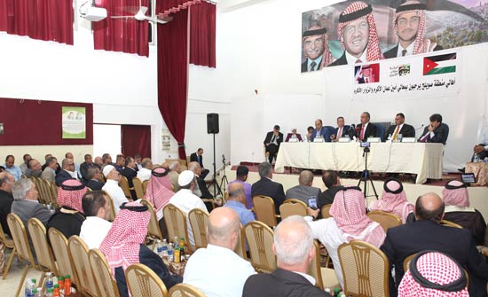 وصول 70 حافلة نقل عام من المشروع الجديد وصول 70 حافلة نقل عام من المشروع الجديد