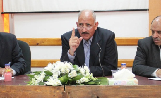 الذنيبات يمنع معلمي الاضافي من تدريس طلبة الصفوف الثلاثة الاولى الذنيبات يمنع معلمي الاضافي من تدريس طلبة الصفوف الثلاثة الاولى