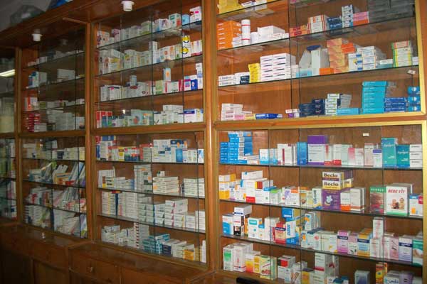 تشجيع الاستثمار تؤكد جدوى الاستثمار بالمجالات الطبية والصيدلانية تشجيع الاستثمار تؤكد جدوى الاستثمار بالمجالات الطبية والصيدلانية