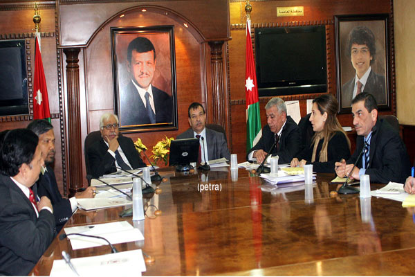وزير الداخلية يلتقي رئيس هيئة الانتخابات الهندية