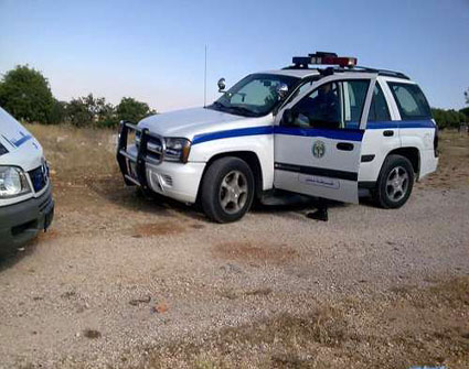 معركة بين الشرطة ومطلوبين بقضايا جرمية في نزهة سحاب 