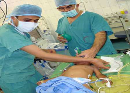 اجراء اول عملية قسطرة علاجية لطفلة في مستشفيات وزارة الصحة