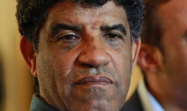 "الصندوق الأسود للقذافي" سقط في فخ فرنسي موريتاني "الصندوق الأسود للقذافي" سقط في فخ فرنسي موريتاني