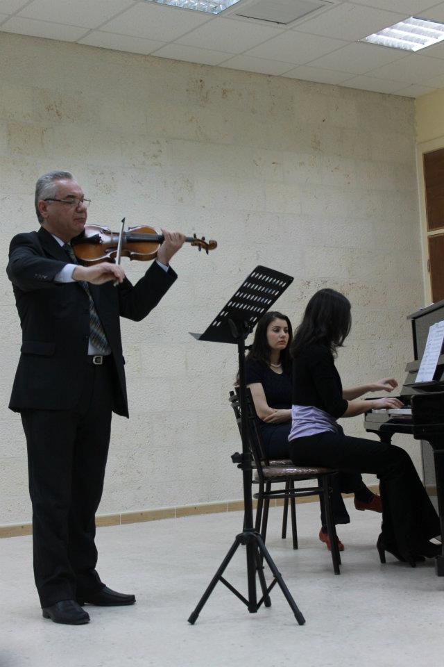 حفل موسيقي في الجامعة الأردنية حفل موسيقي في الجامعة الأردنية