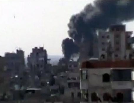 8 قتيلا وقصف عنيف لحمص 